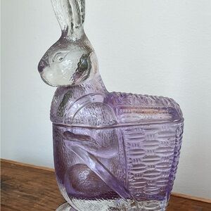 Purple Glass Rabbit Container Decorative Bunny Candy Dish lidded Dish